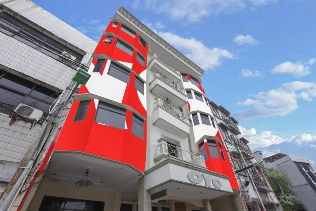Capital O 297 45 Residence Jakarta Exterior foto